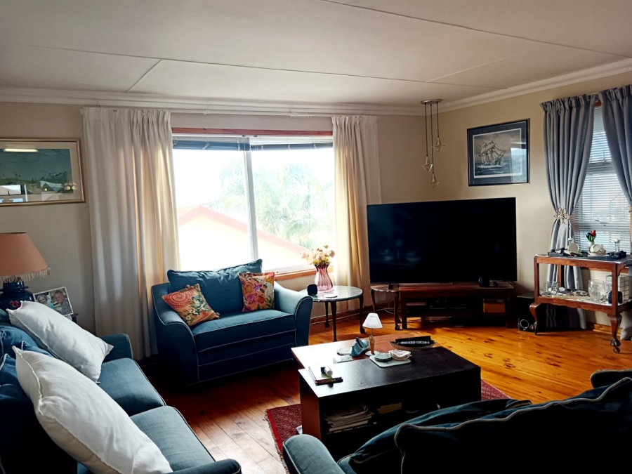 4 Bedroom Property for Sale in Tergniet Western Cape